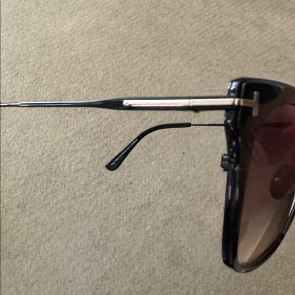 Tom Ford Sunglasses BRAND NEW WITH BOX - Picture 6 of 6